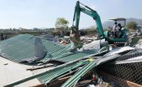 Nha Trang phá dỡ 45 căn nhà xây trái phép