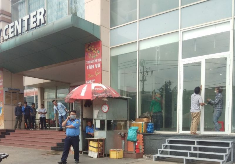 Chung cư The Ruby Land: &ldquo;Người lạ&rdquo; v&agrave;o chiếm dụng khu vực kh&ocirc;ng gian chung của cư d&acirc;n