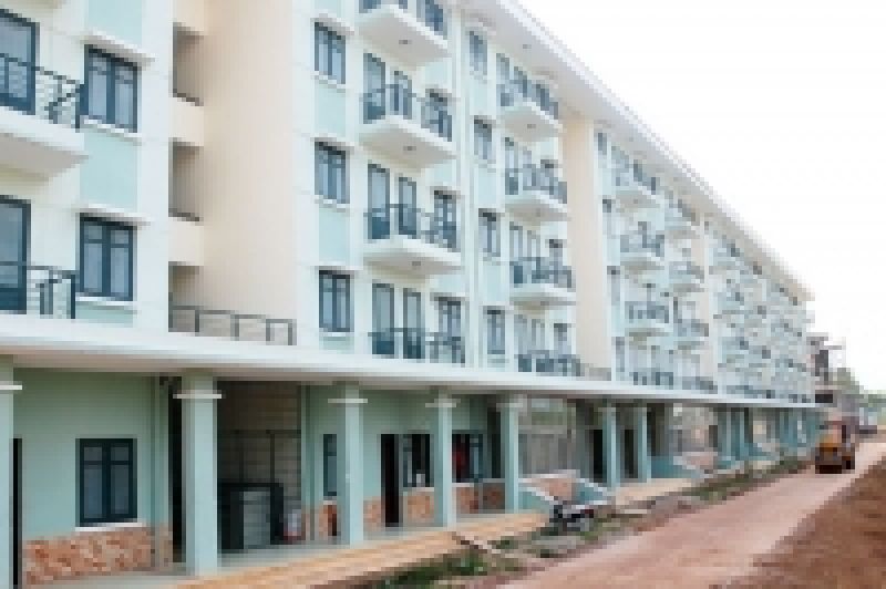 Khốn khổ v&igrave; mua nh&agrave; th&ocirc;